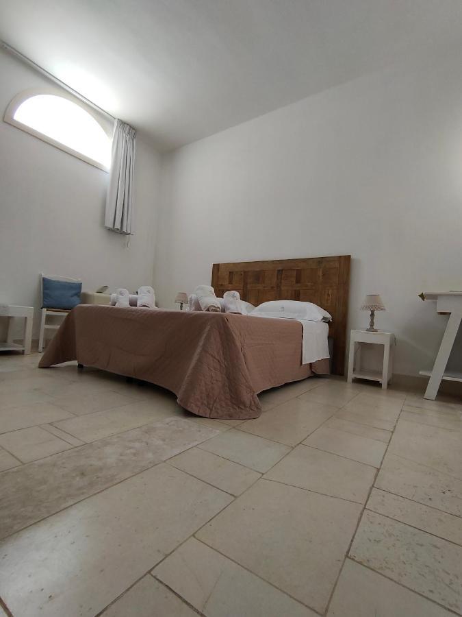 Sal.to nel blu Hotel Leverano Esterno foto