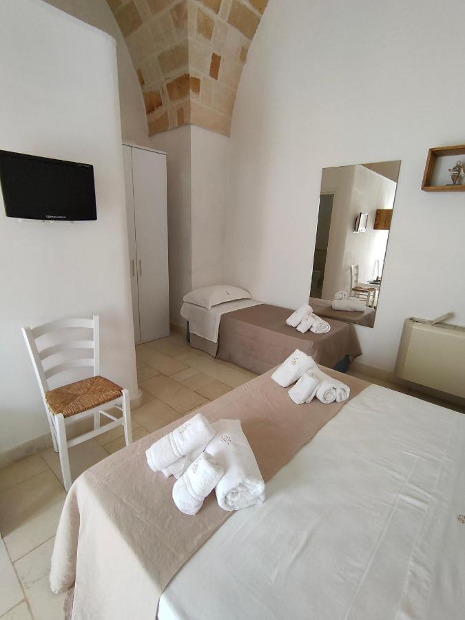 Sal.to nel blu Hotel Leverano Esterno foto
